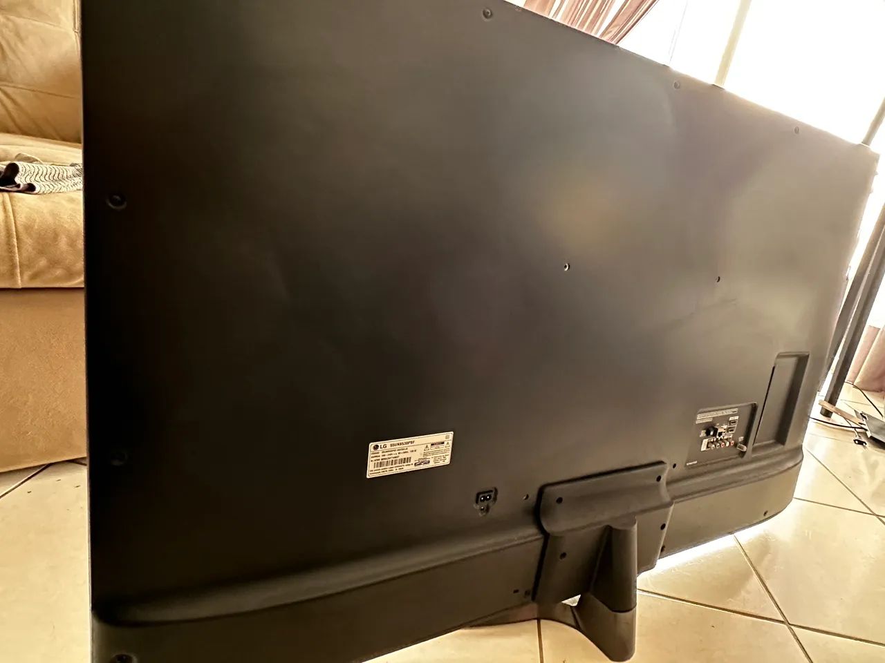 TV LG 55" 4K  - Com Defeito / Para Retirada de Peças - Foto 2