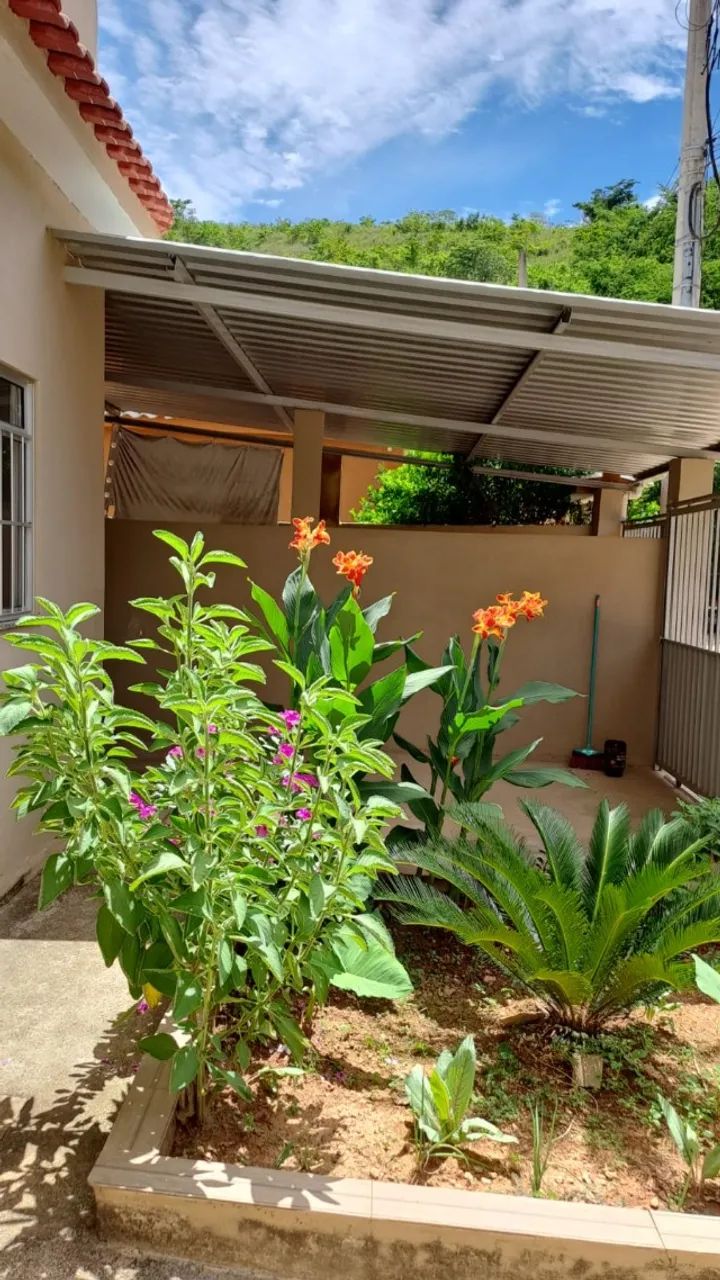 Excelente Casa de 3 Quartos em Eugenópolis MG  - Foto 3