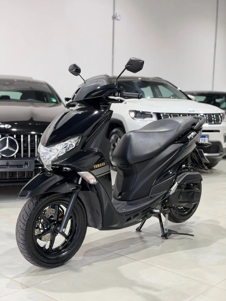 Yamaha fluo 125 2024