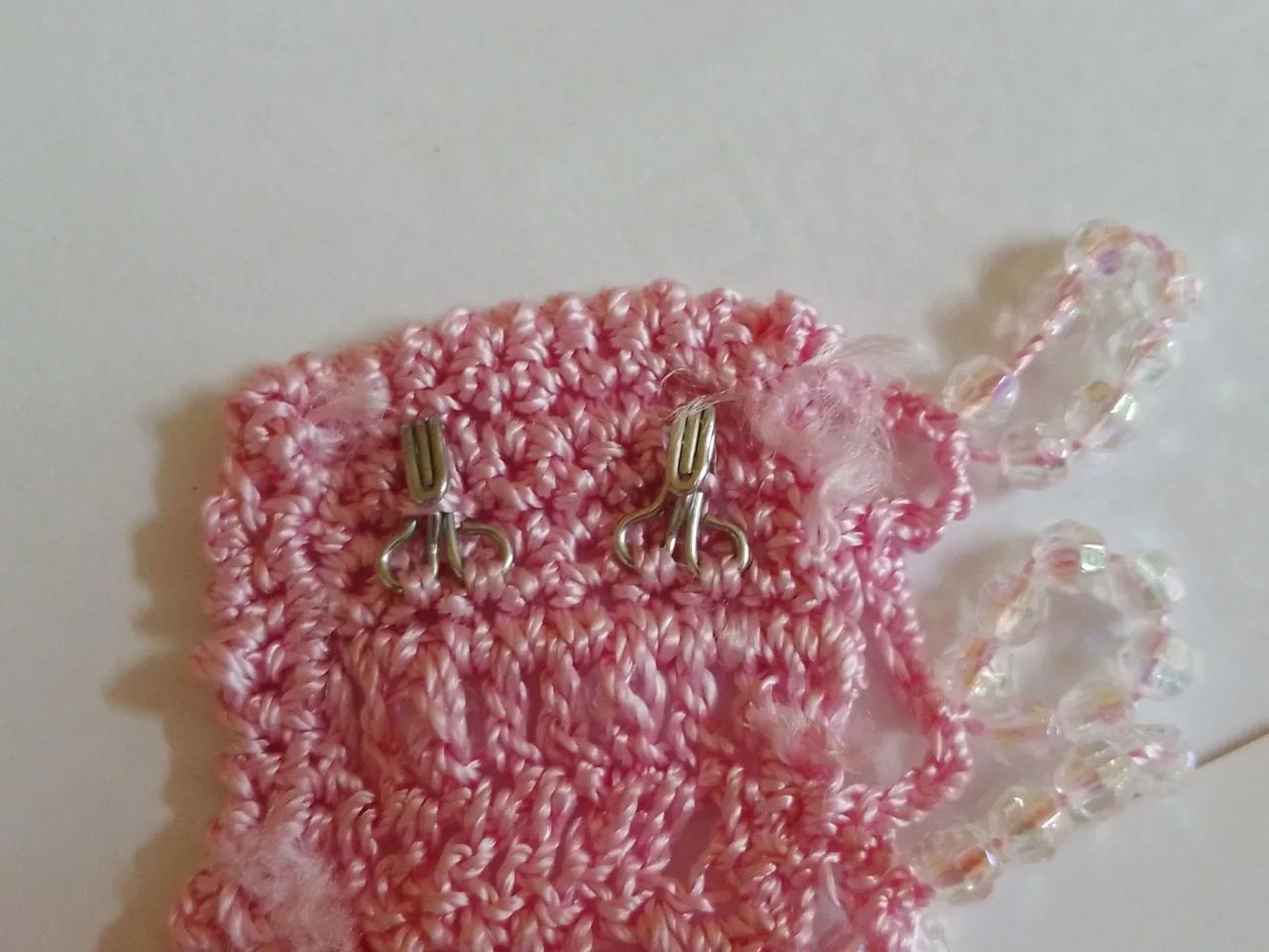 Lindo top de crochet e pedrinhas - Foto 5