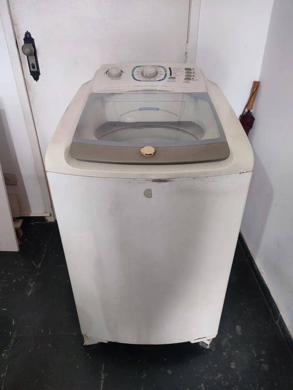 Máquina de lavar Eletrolux 10Kg 