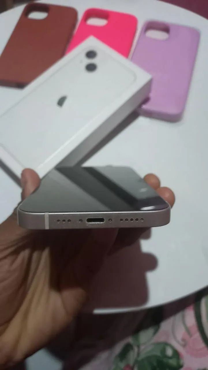 iPhone 13  - Foto 3