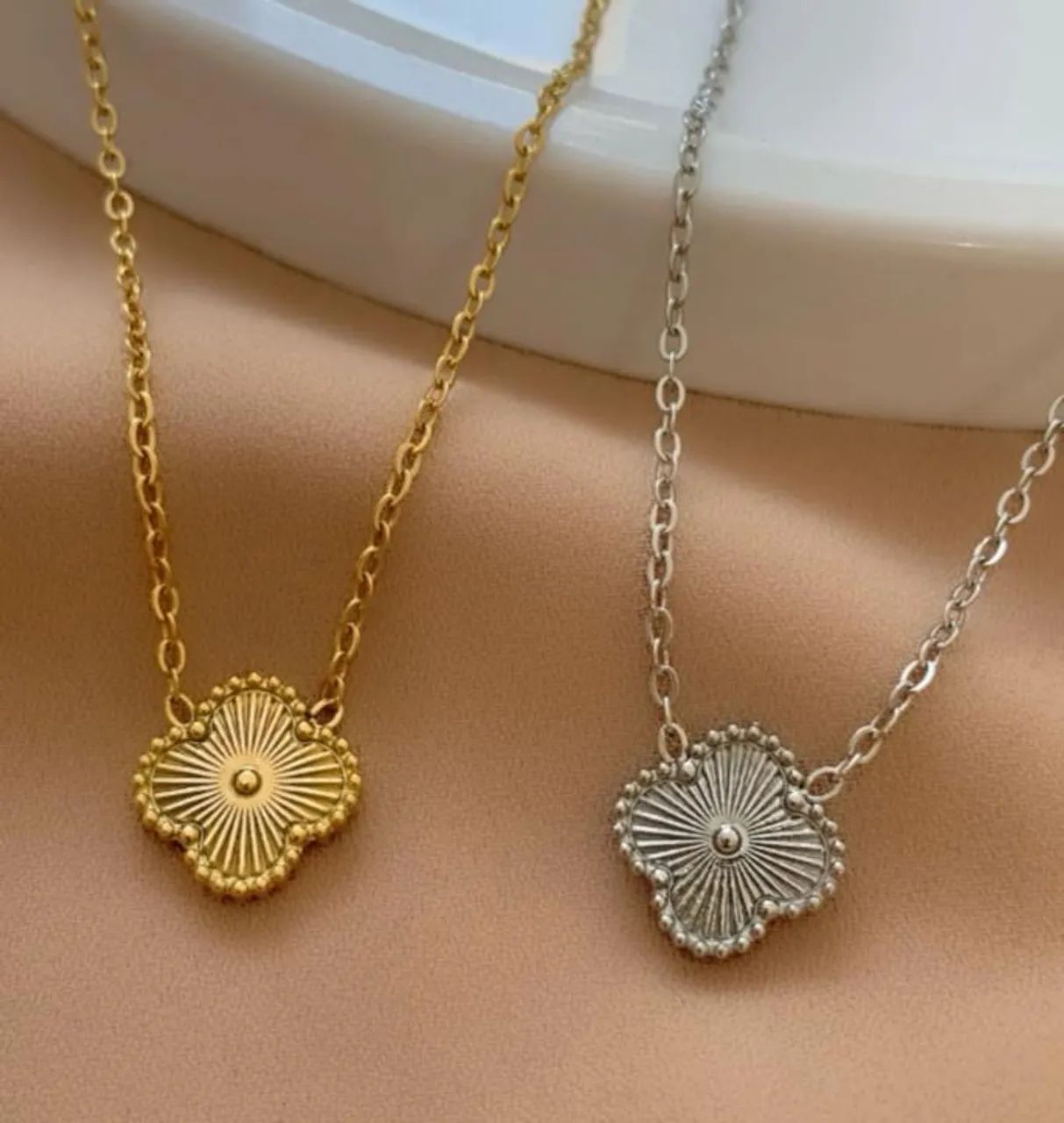 Colar, Dourado, Trevo, Resistente à água - Foto 4