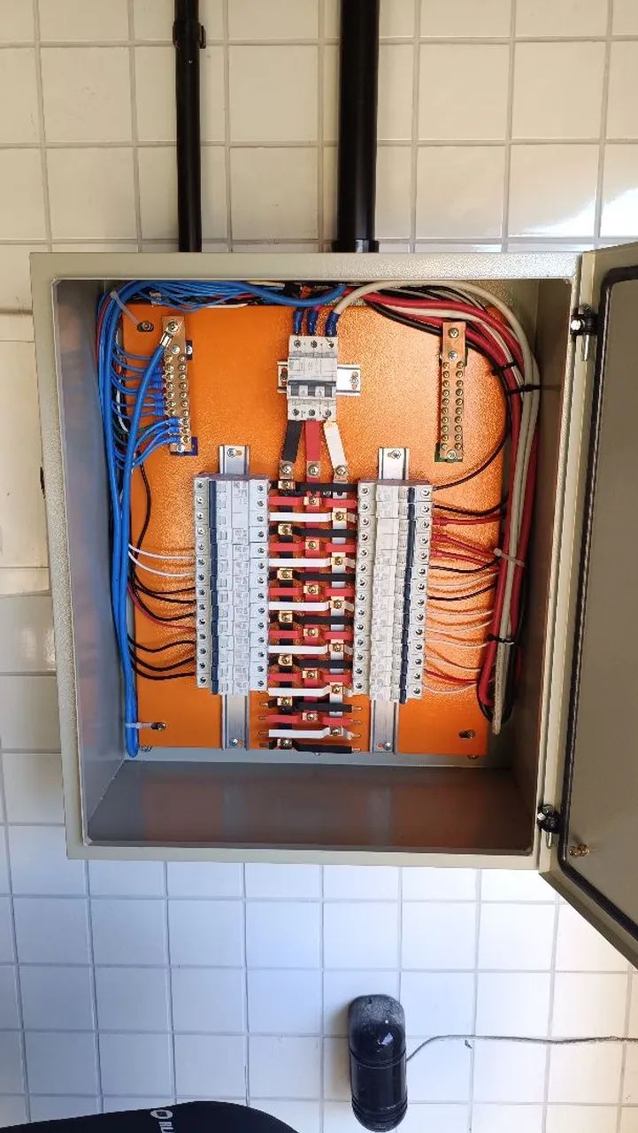 Eletricista residencial e industrial 