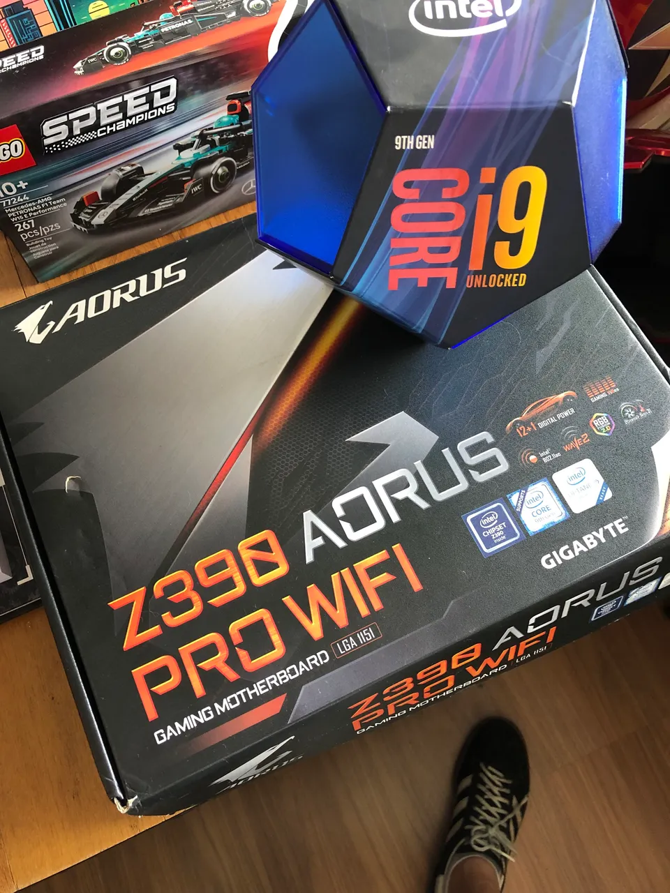 aorus z390