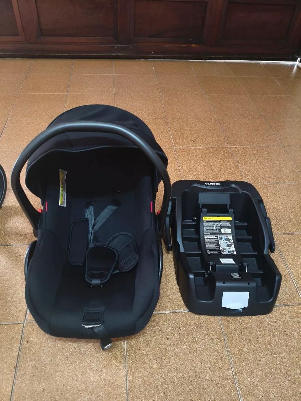 Carrinho 3 em 1 - Kiddo modelo Nomad - 6 meses de uso - SP - Foto 2