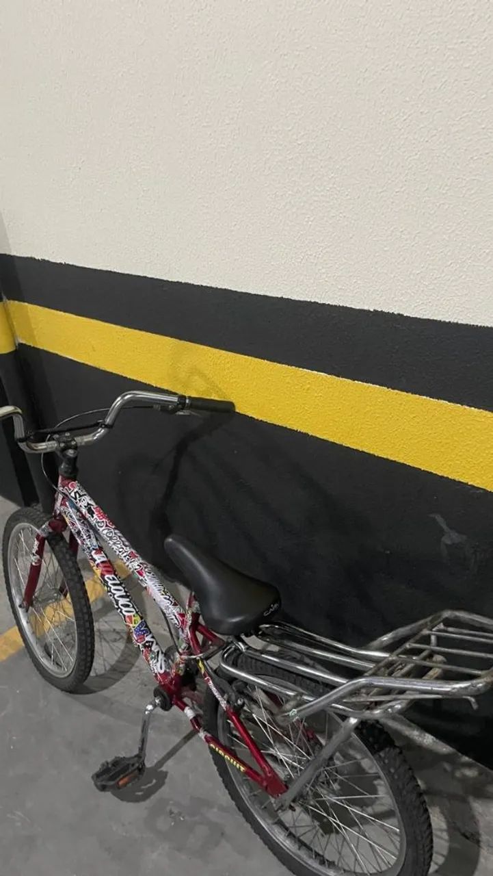 Bicicleta (montadinha própria para grau) Aro 20  - Foto 4