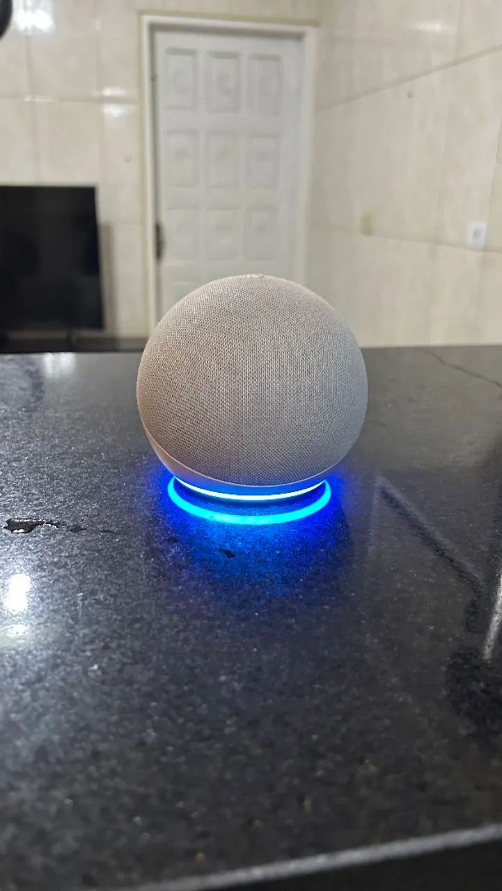 Alexa Echo Dot 5ª Geração Com Relógio - Foto 3