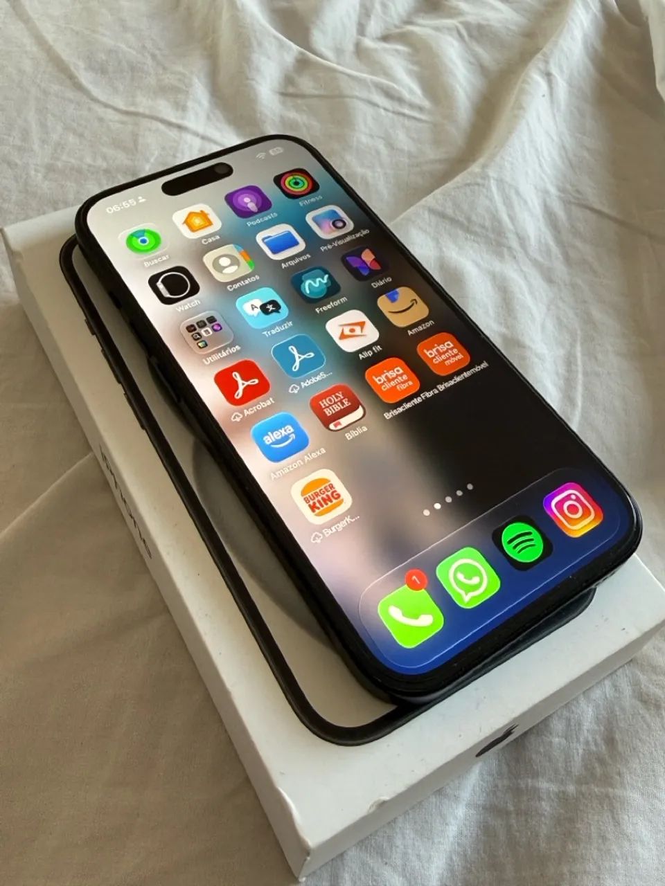 iPhone 15 256GB