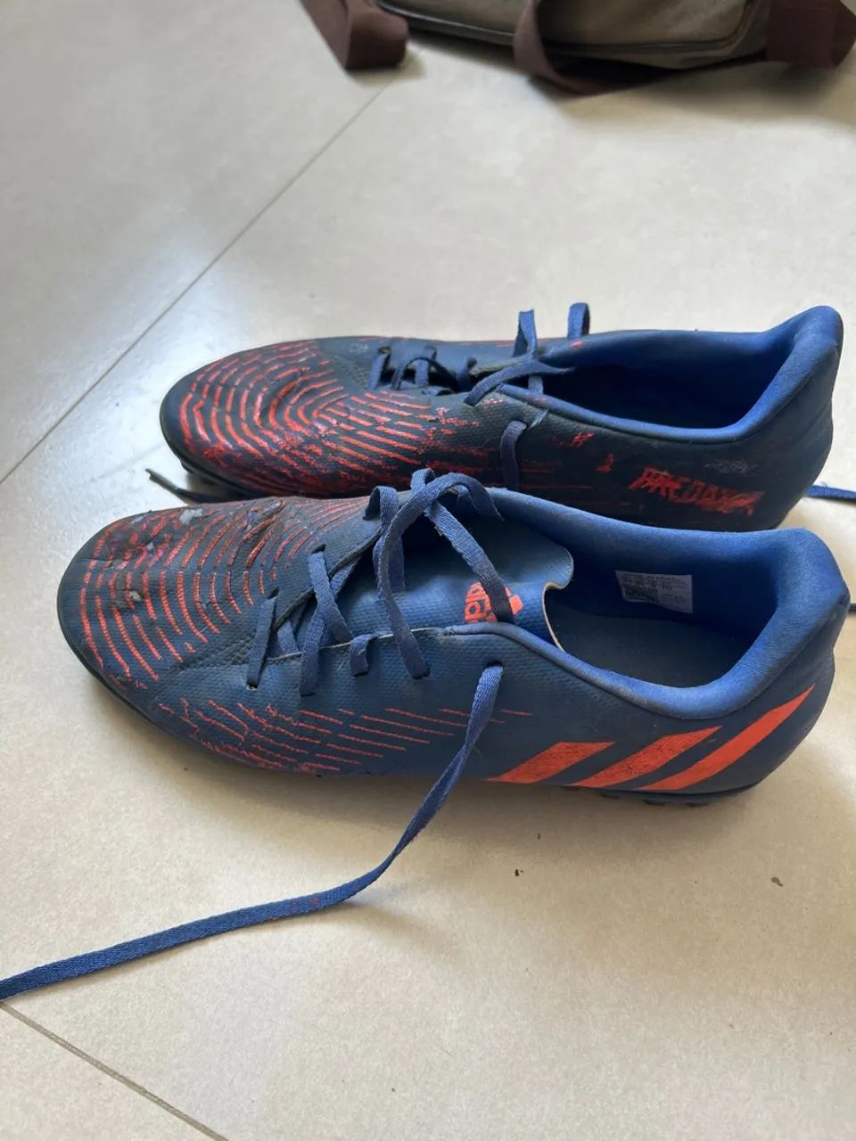 Chuteira Society original Adidas Predator - Calçados Esportivos