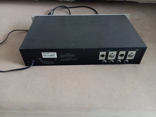 Vendo Equalizador Gráfico Phonic MQ 3600 (usado) - Foto 4