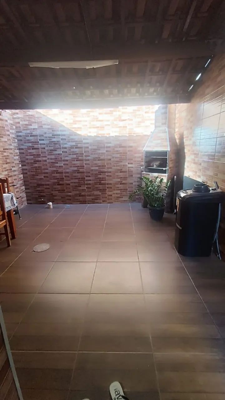 CASA EM CONDOMÍNIO 
