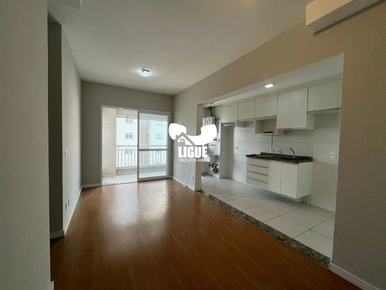 Apartamento para venda no Century Plaza Living