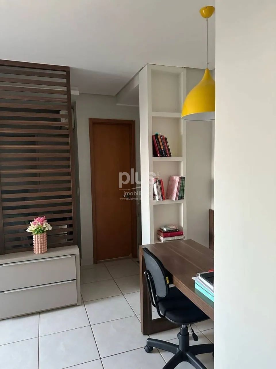 FLAT MOBILIADO NO CENTURY 21 | 204 SUL | ANDAR ALTO - Foto 4