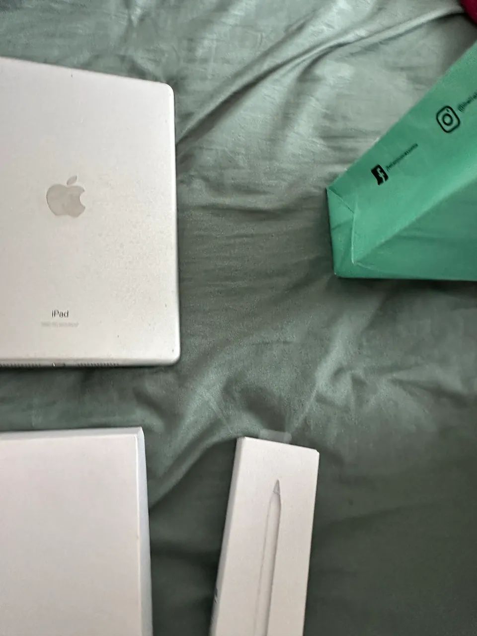 Ipad prata 32 GB 8ª geração  - Foto 2