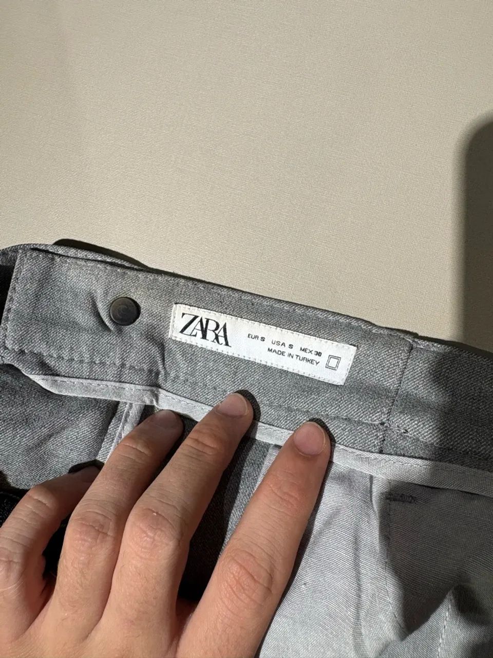 calça alfaiataria zara cinza p - Foto 3