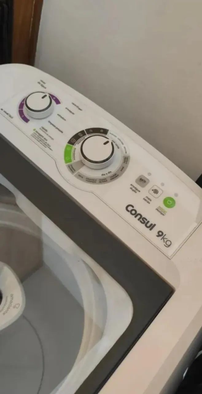 Vendo máquina nunca foi consertada nova 