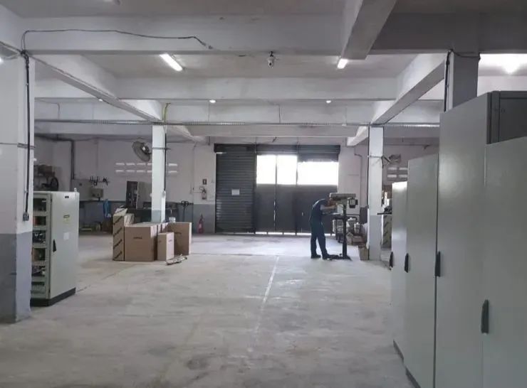 Galpão Comercial Próximo ao TIP e BR-232