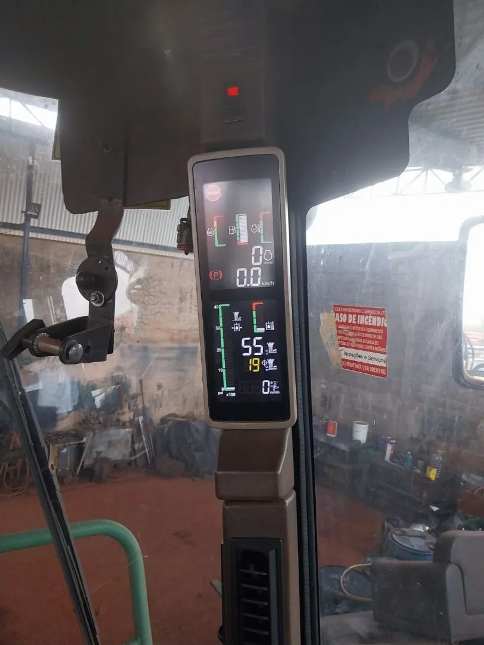 Colhetadora de cana Jonh Deere 3520 com kit muda  - Foto 6