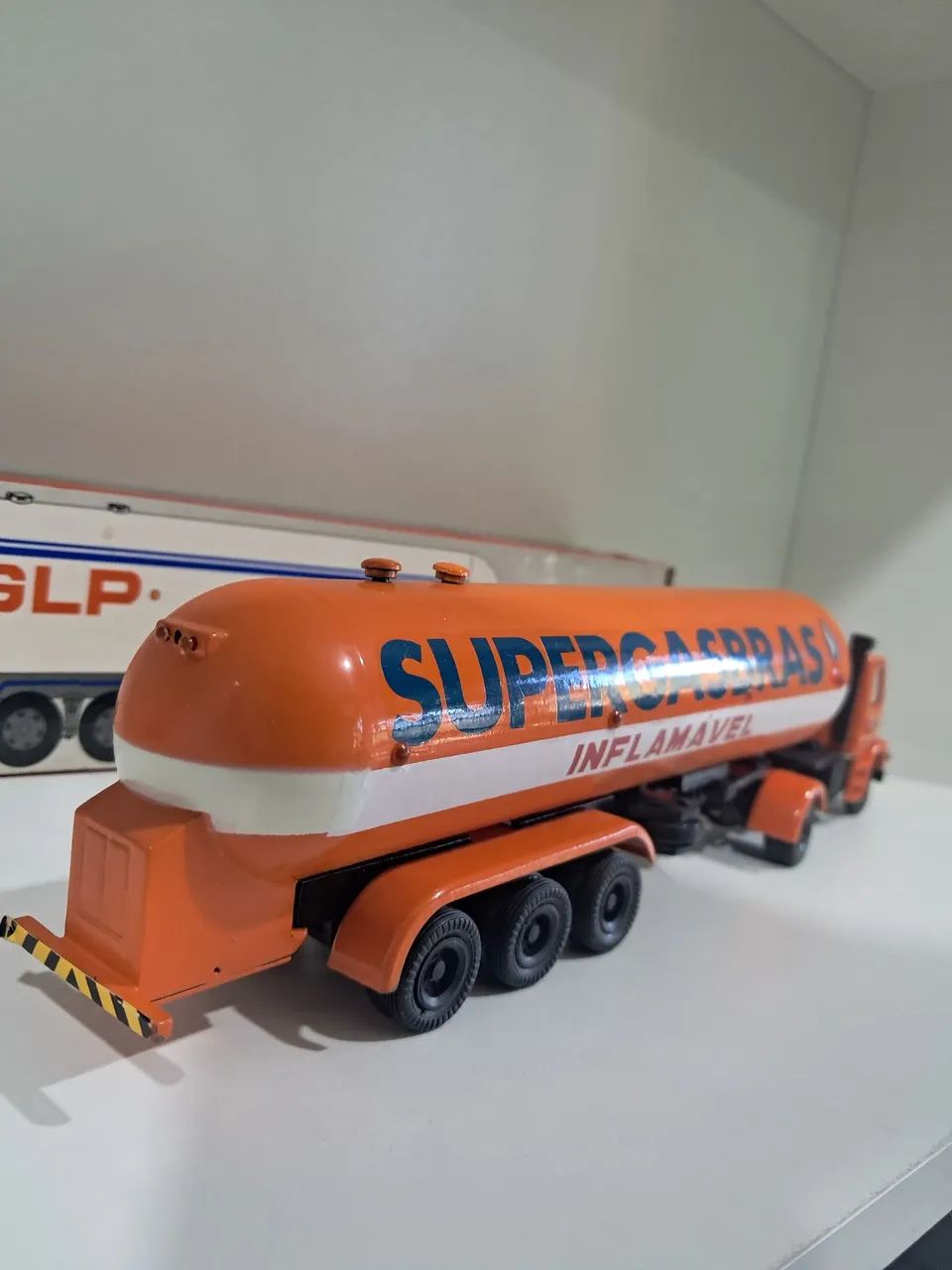 Miniatura Scania T112 Supergasbras 1:50 - Foto 4