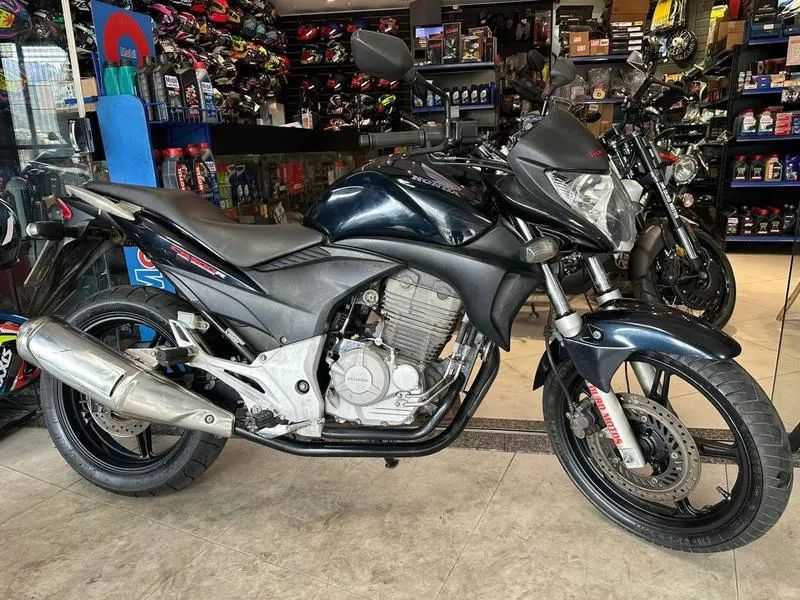 HONDA CB 300R 2012 - Foto 4