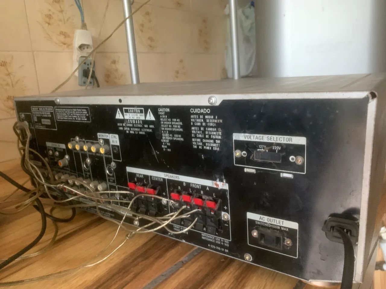 receptor de áudio e vídeo da Sony, com modelos possíveis como o STR-DE545 ou STR-DE445 - Foto 2