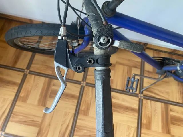 Bicicleta Aro 26 + Acessórios - Foto 2