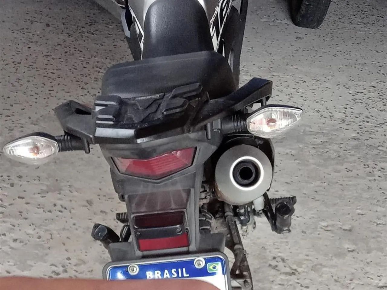 Honda nxr bross - Foto 5
