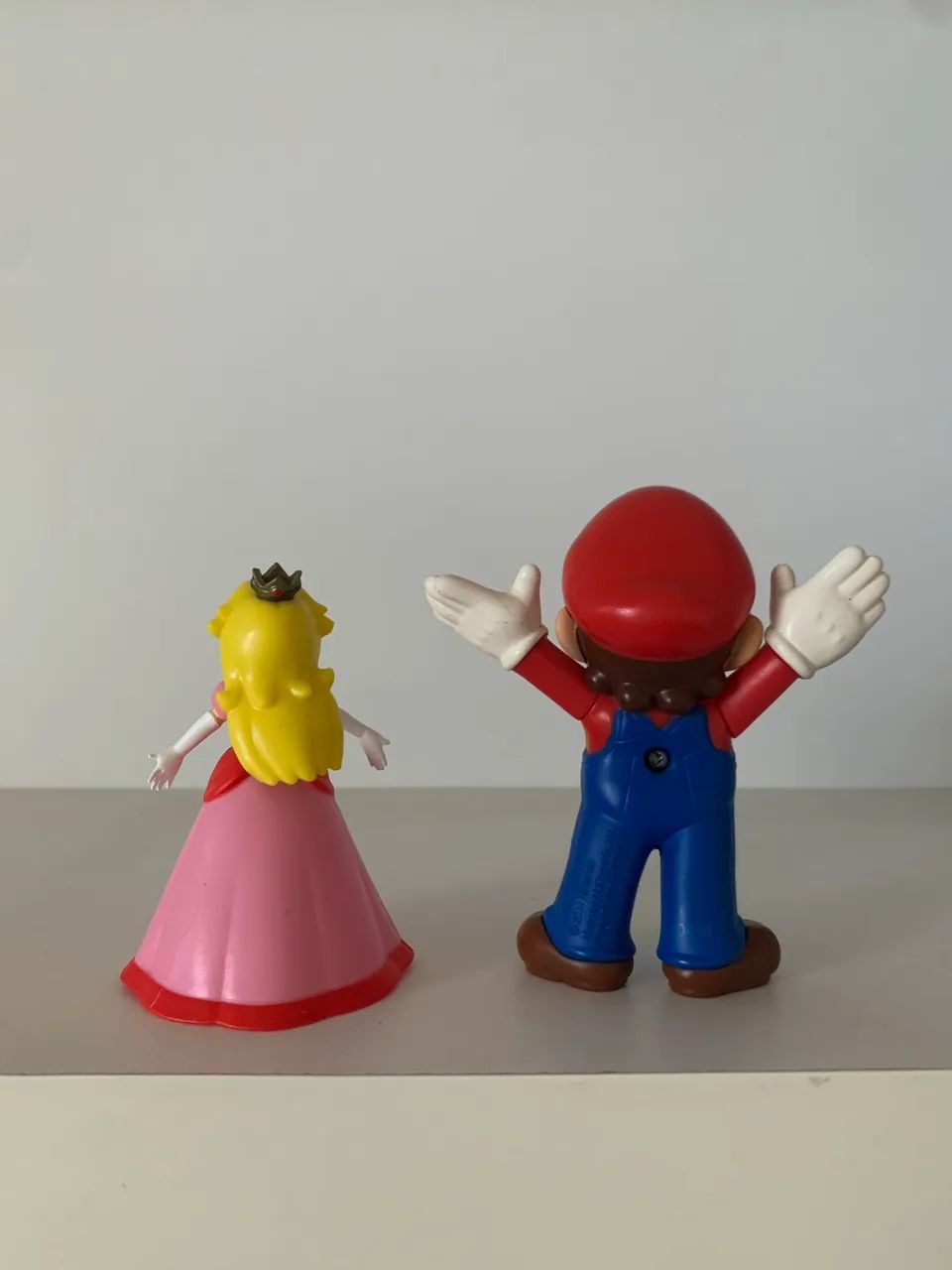Bonecos Princesa Peach e Super Mario - Foto 2
