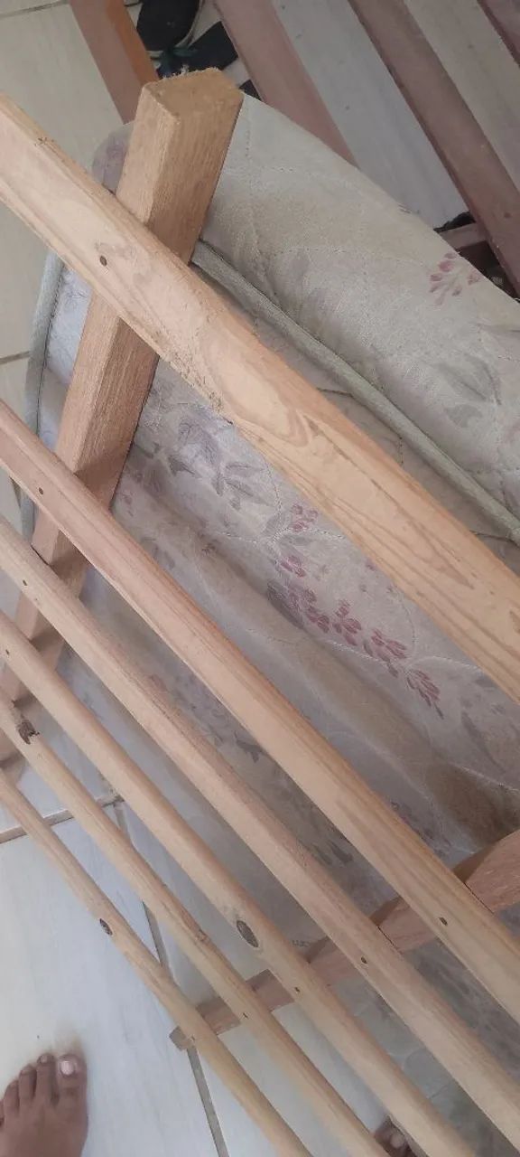 Tarisca p/ cama de solteiro 