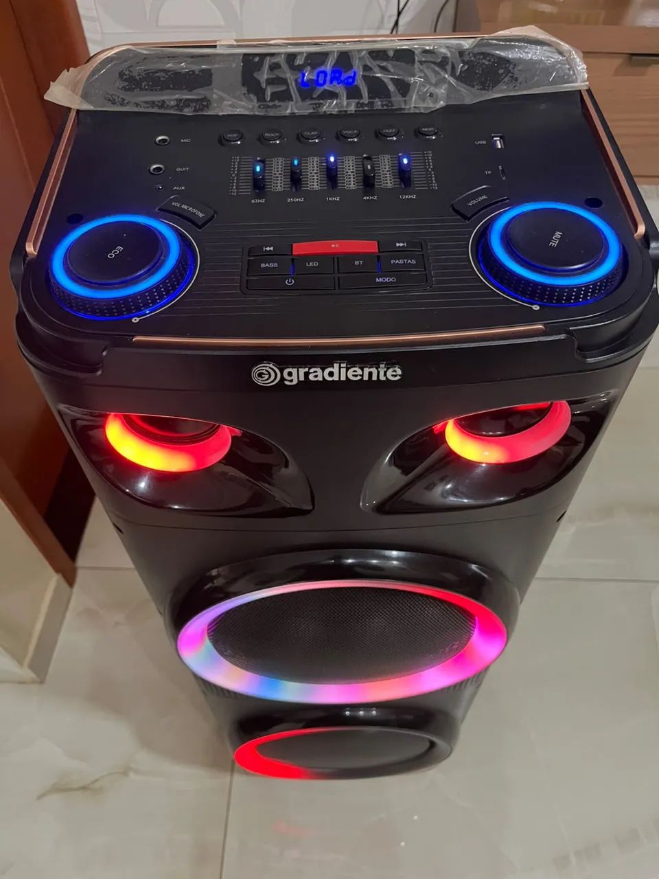 Vendo uma caixa de som semi nova  - Foto 2