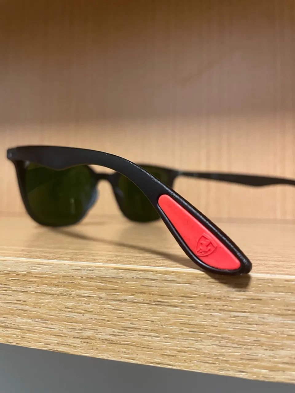 Óculo Rayban Ferrari - Foto 2