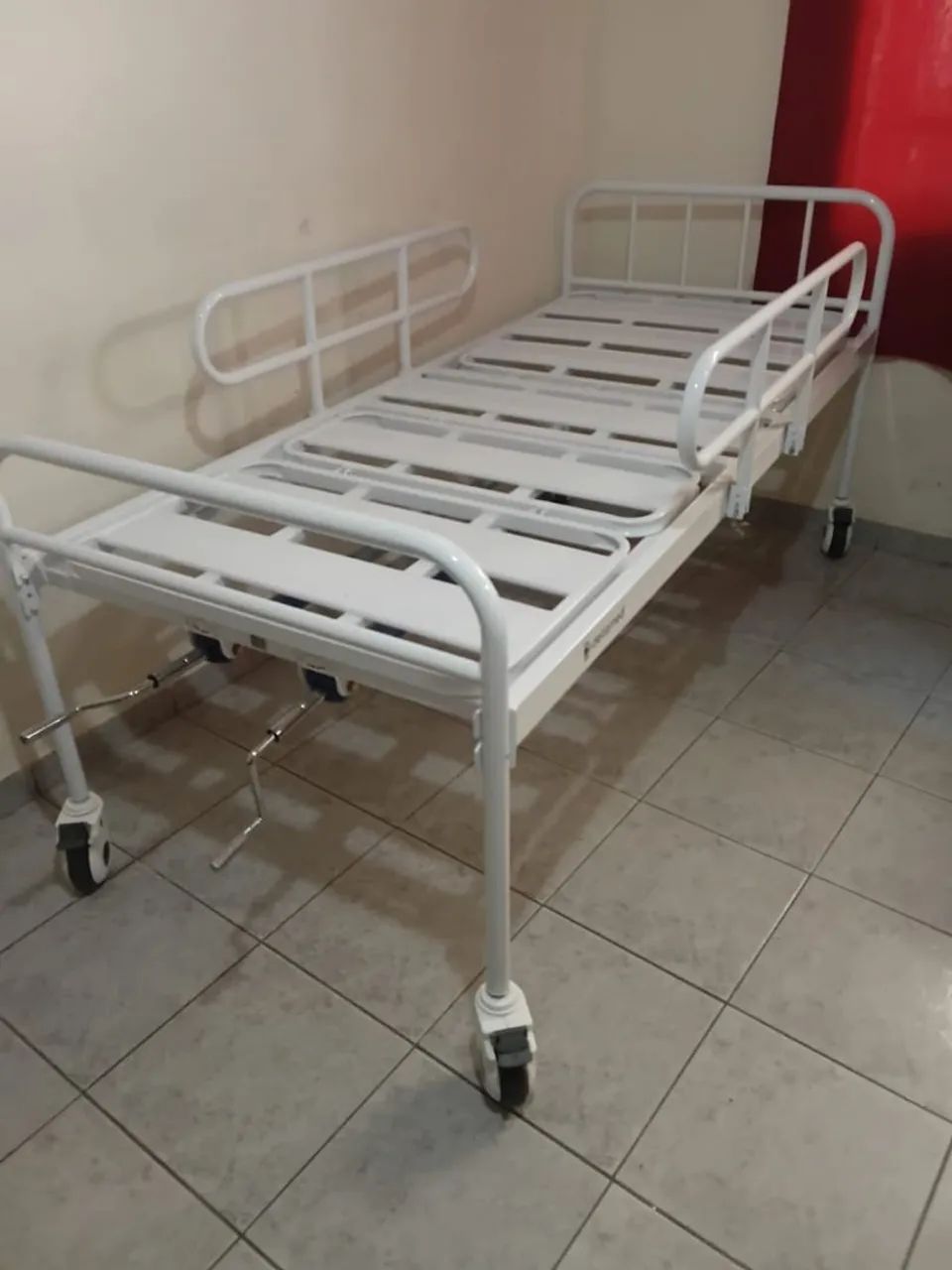 Cama hospitalar 