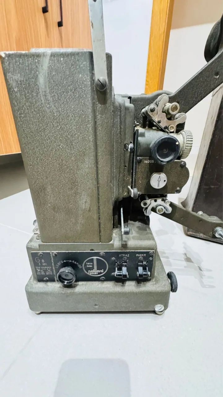 ANTIGUIDADE: Projetor Paillard Bolex Suíço - Foto 4