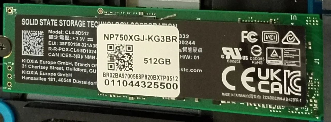 SSD modelo CL4-8D512 de 512GB (Solid State Storage) usado