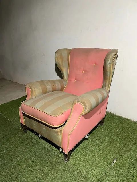 Poltrona Est. Luís XV para reformar