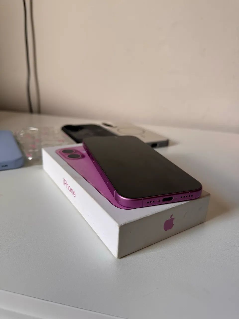 iPhone 16 - 128gb 