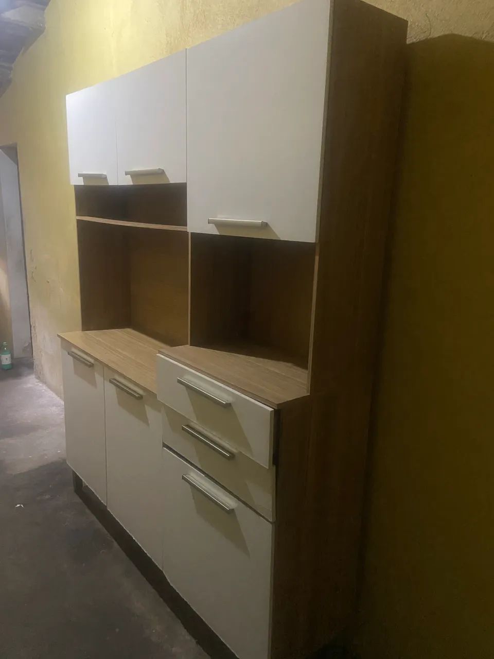Armário 6 portas 2 gavetas (preço a negocia)