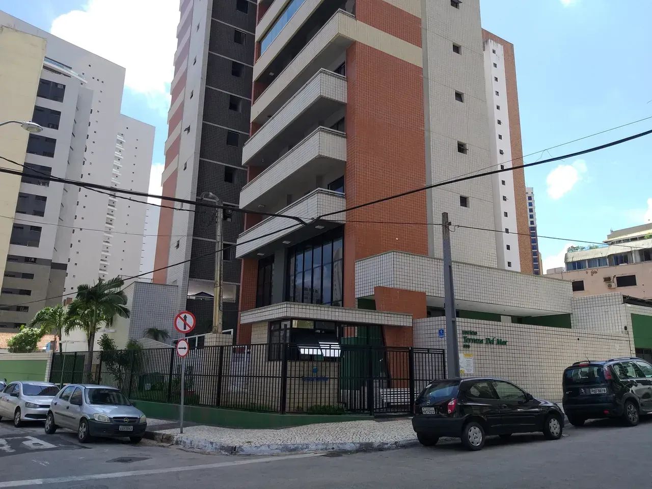 Foto do anúncio de Excelente Apt° no Bairro Meireles - Fortaleza - CE em Meireles, Fortaleza