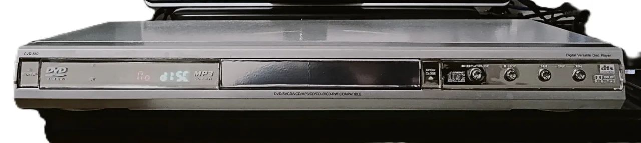 DVD e CD Player Cougar modelo CVD 550 