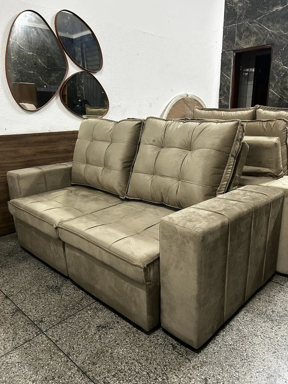 Sofá retrátil e reclinável 2,00 NOVO  - Foto 3