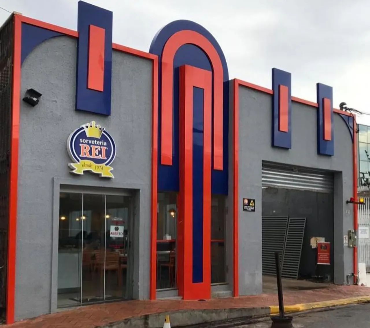 Salão comercial aonde é a Sorveteria Rei Cuiabá