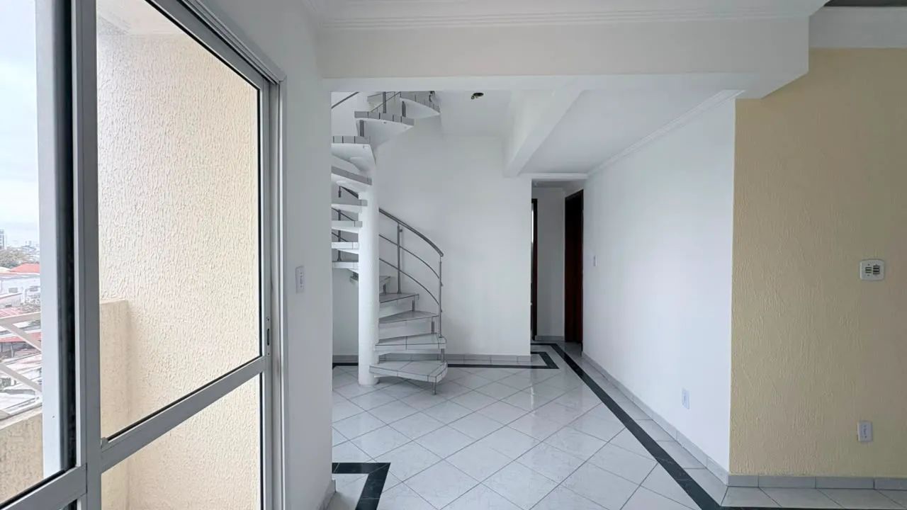Cobertura à venda com 200m², 3 quartos e 2 vagas - Foto 5