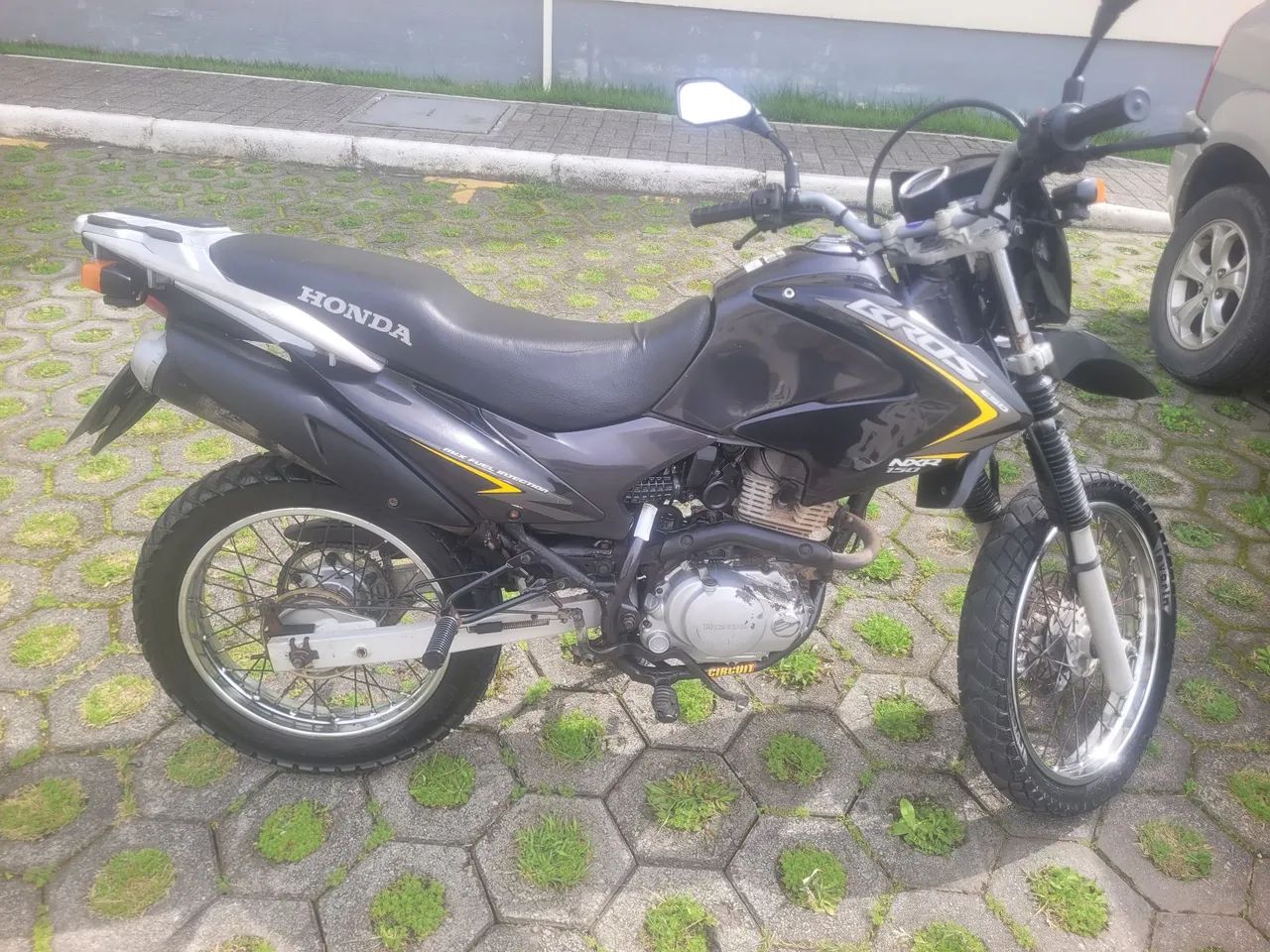 Vendo Honda Bros 150 