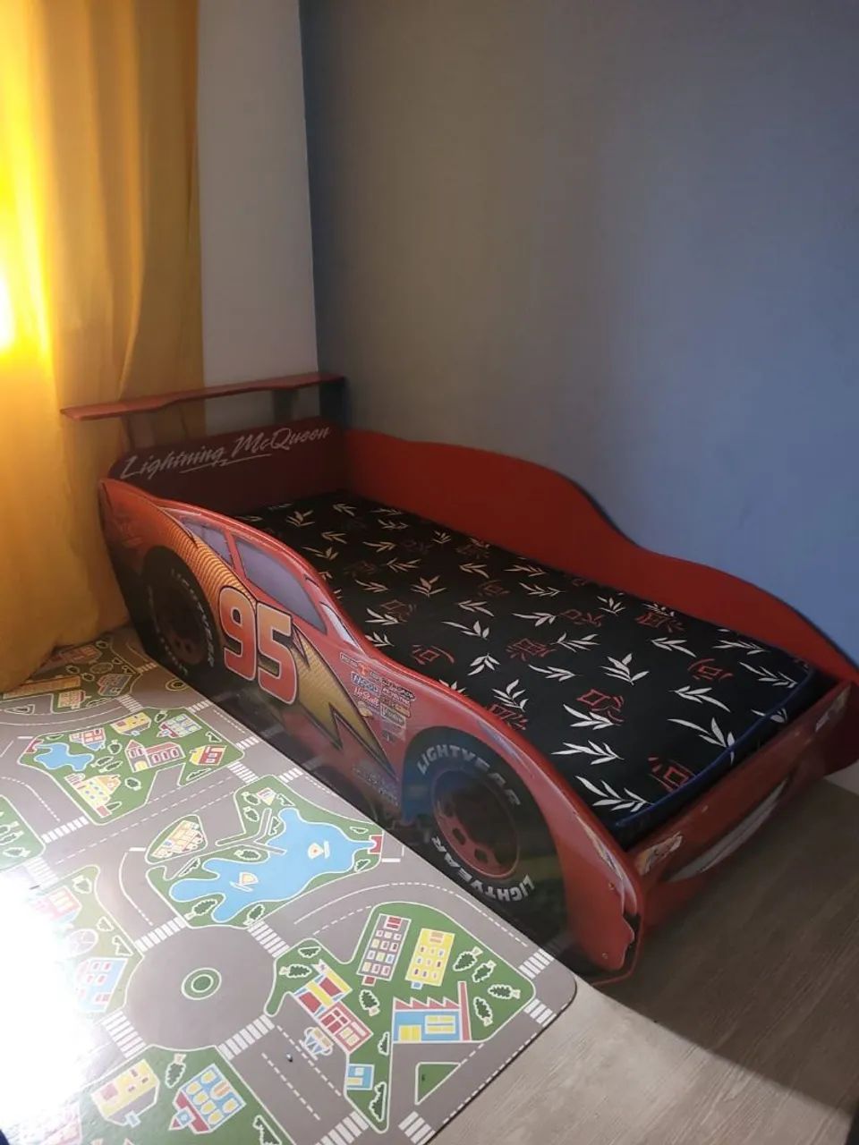 CAMA DO RELÂMPAGO MCQUEEN 