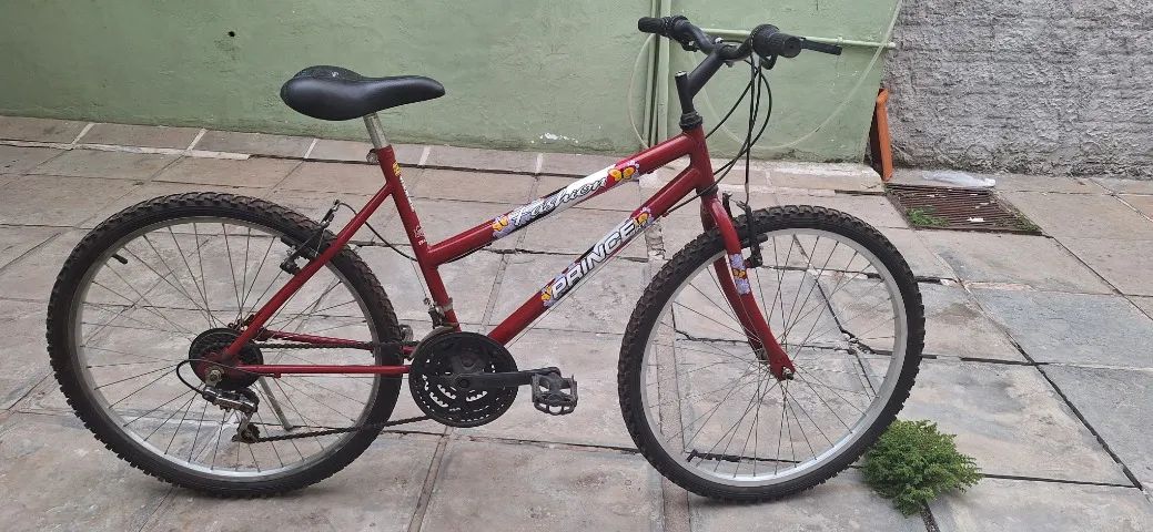 Bicicleta Feminina aro 26, 18 marchas