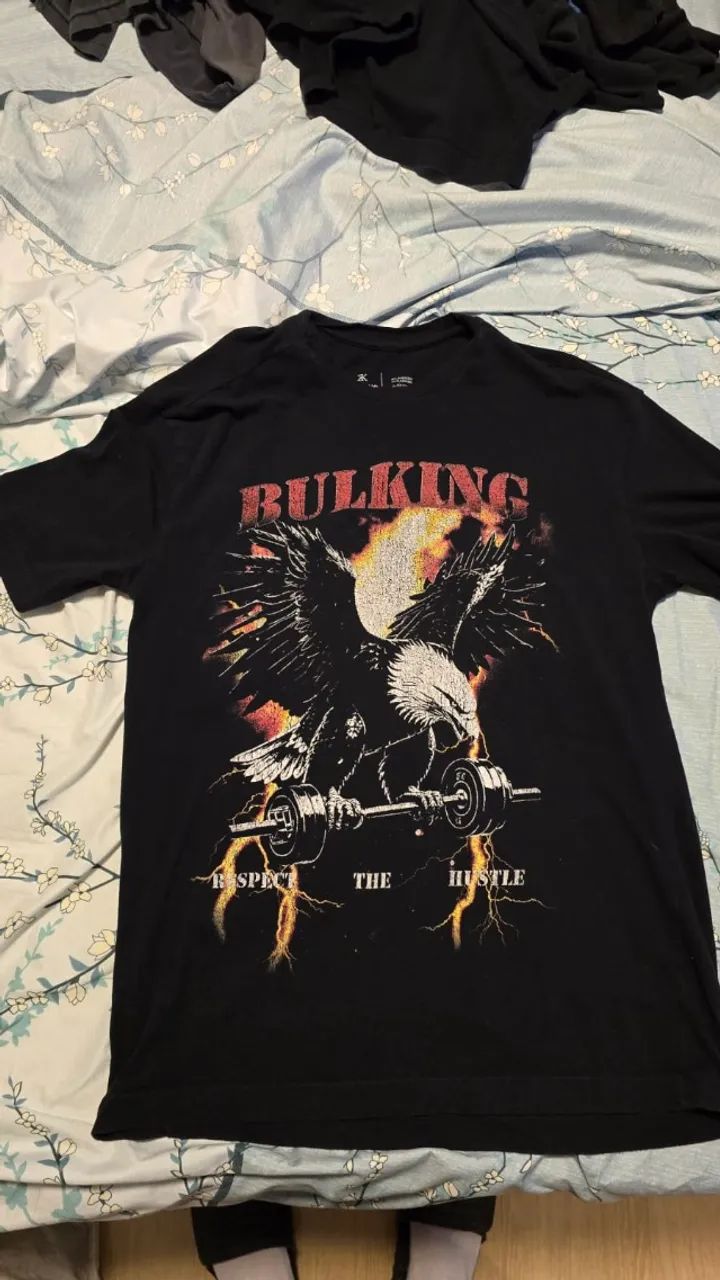 camiseta bulking oversize ave