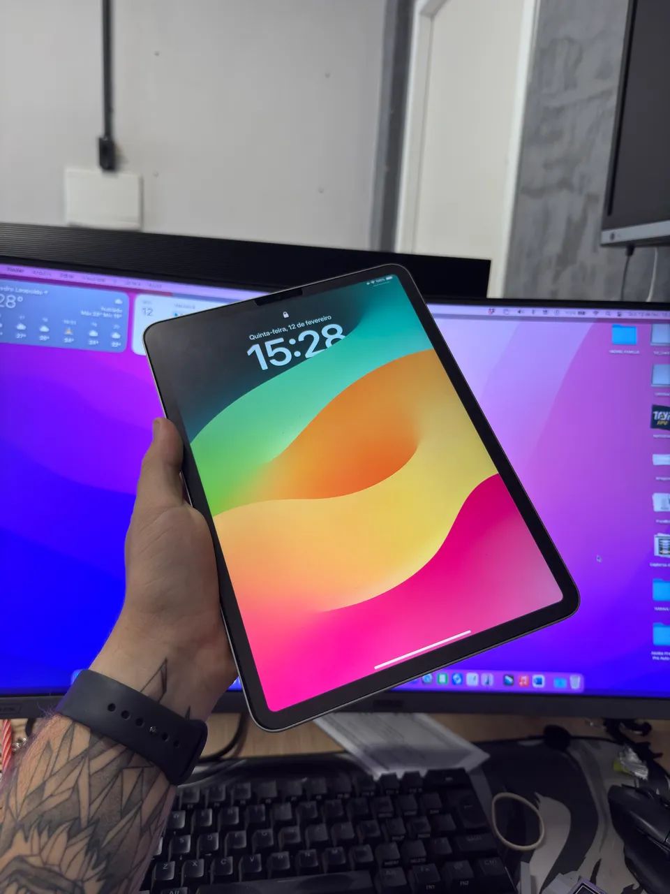 IPad Pro 11 - 4ª Geração - 128gb - Com Magic Keyboard - Foto 5