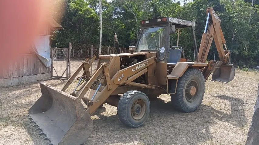 Retroecavadeira Case 580 Super H - Foto 3