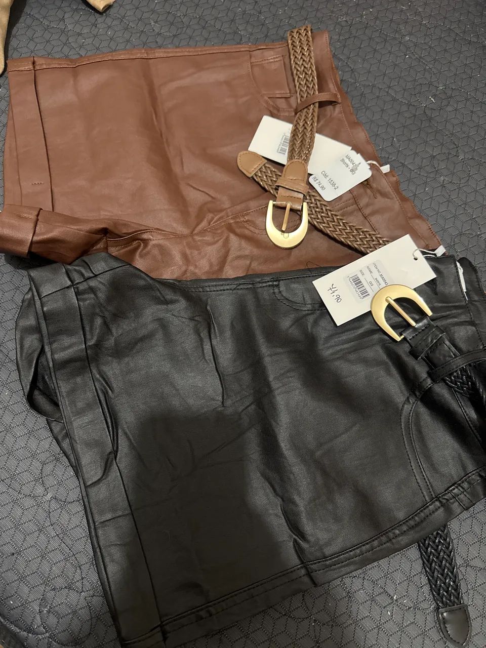 Short resinado courinho 